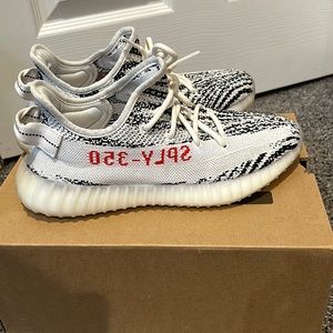 Yeezy 350 v2 “Zebra”